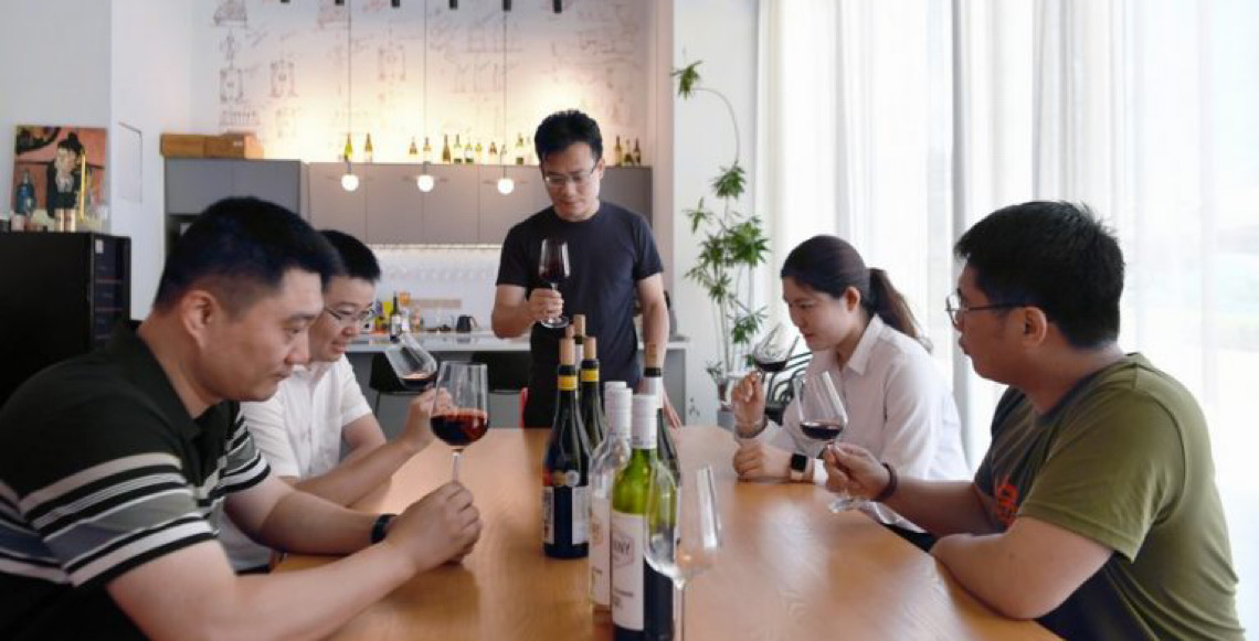 Brasil busca ampliar exportações de vinhos, espumantes e suco de uva para China
