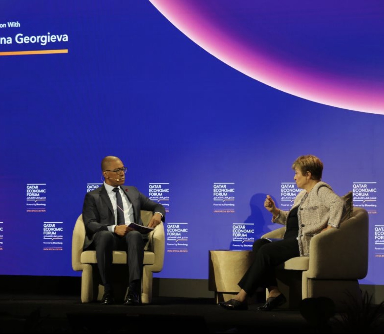 Chefe do FMI afirma que a economia mundial enfrentará riscos múltiplos