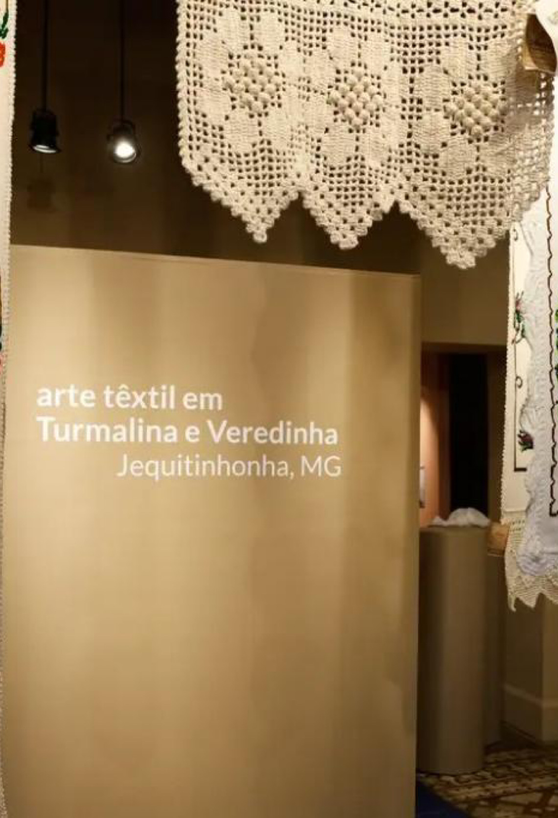Museu do Folclore recebe bordados do Vale do Jequitinhonha, mostra gratuita ocorre até 29 de novembro