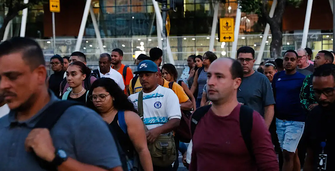 Trabalhadores por conta própria com CNPJ batem recorde, mas representam menos de 30% no Brasil