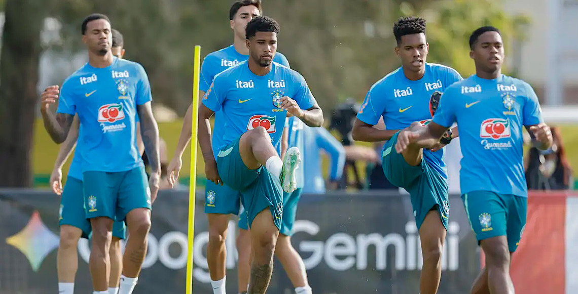 Ancelotti confirma equipe titular contra Austrália com Estevão, Endrick, Raphinha e Vini Jr.