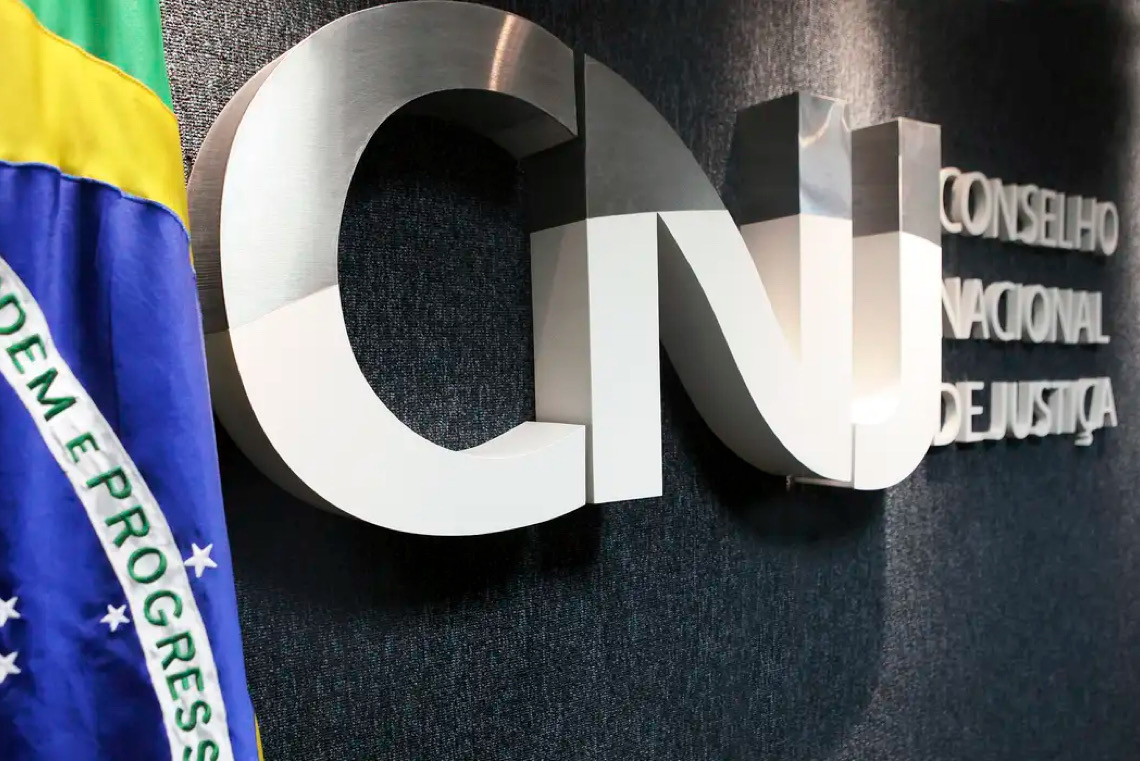 Conselho Nacional de Justiça faz operação em gabinete de desembargador ligado a Nunes Marques 