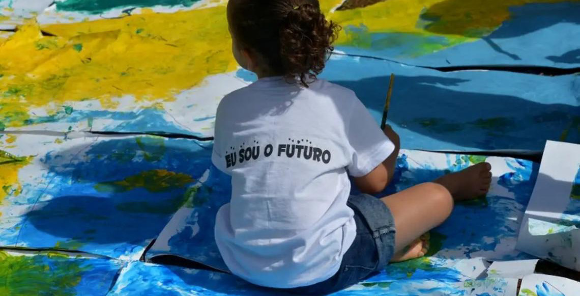 Pais veem palmada como disciplina e não como violência, alerta Unicef