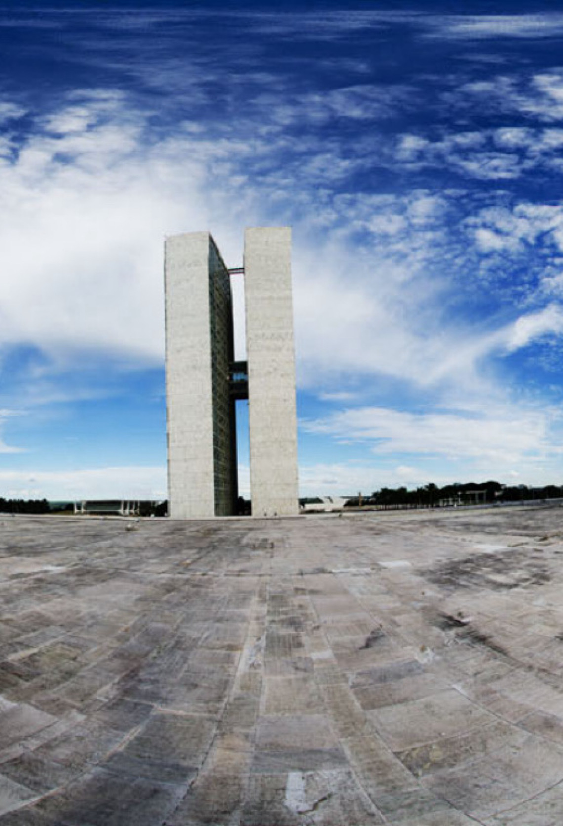 Em 4 anos, Congresso brasileiro aprova retrocessos ambientais, com marco temporal e licenciamento, diz relatório