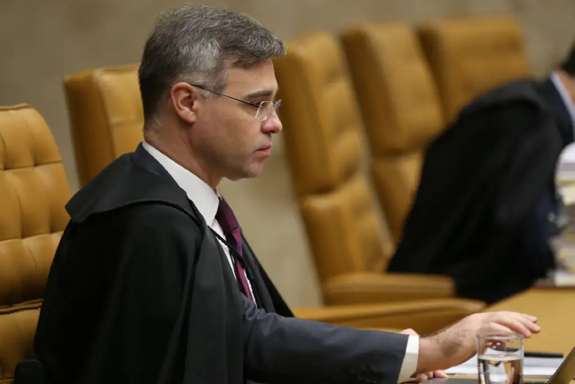 Mendonça volta atrás e mantém postagem de humorista sobre Nossa Senhora Aparecida