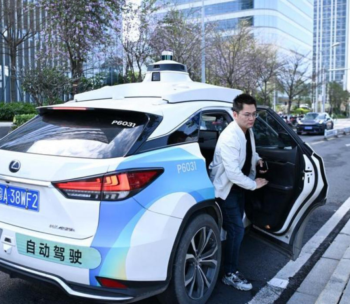 Robotáxis impulsionam o futuro da mobilidade inteligente em Dubai