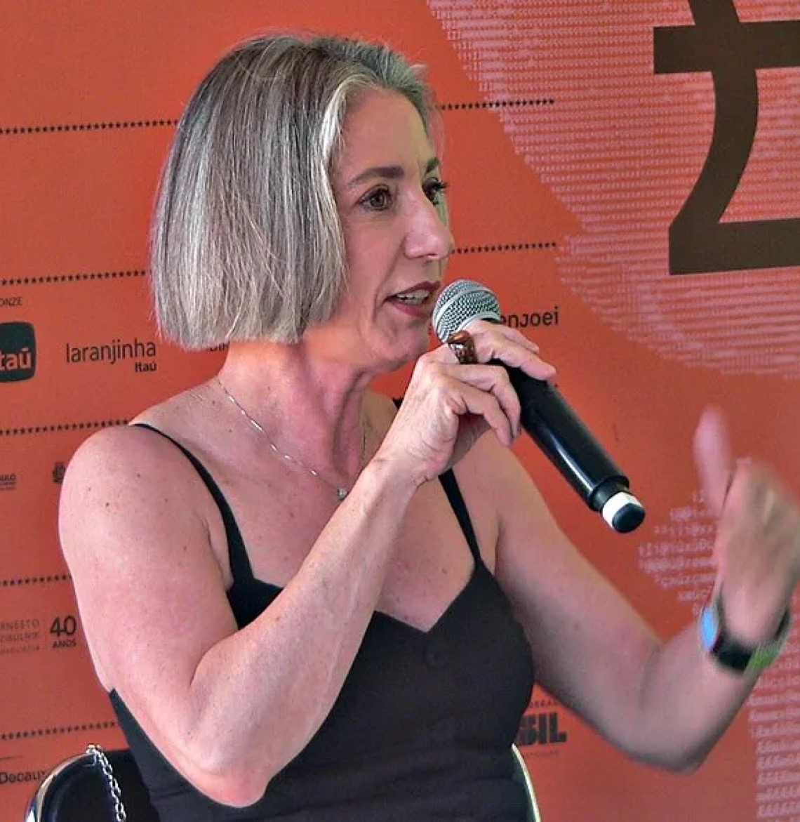 Vera Iaconelli sobre eleições: ‘Sofrer não significa paralisar. Não nego meu sofrimento, mas estou no jogo’