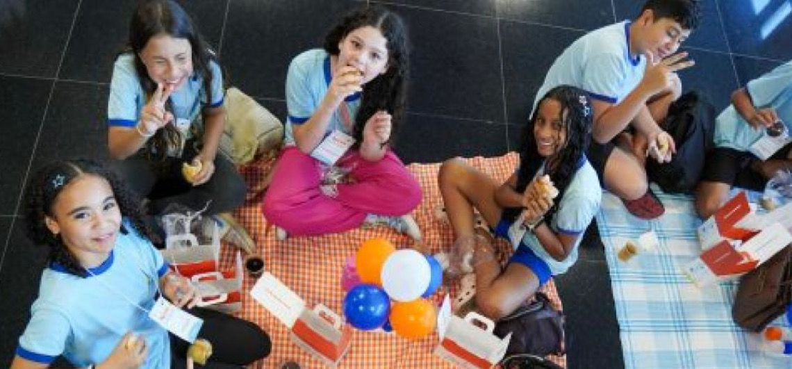 Alunos da Estrutural e da Ceilândia aprendem sobre cidadania e fiscalização no Tribunal de Contas do Distrito Federal