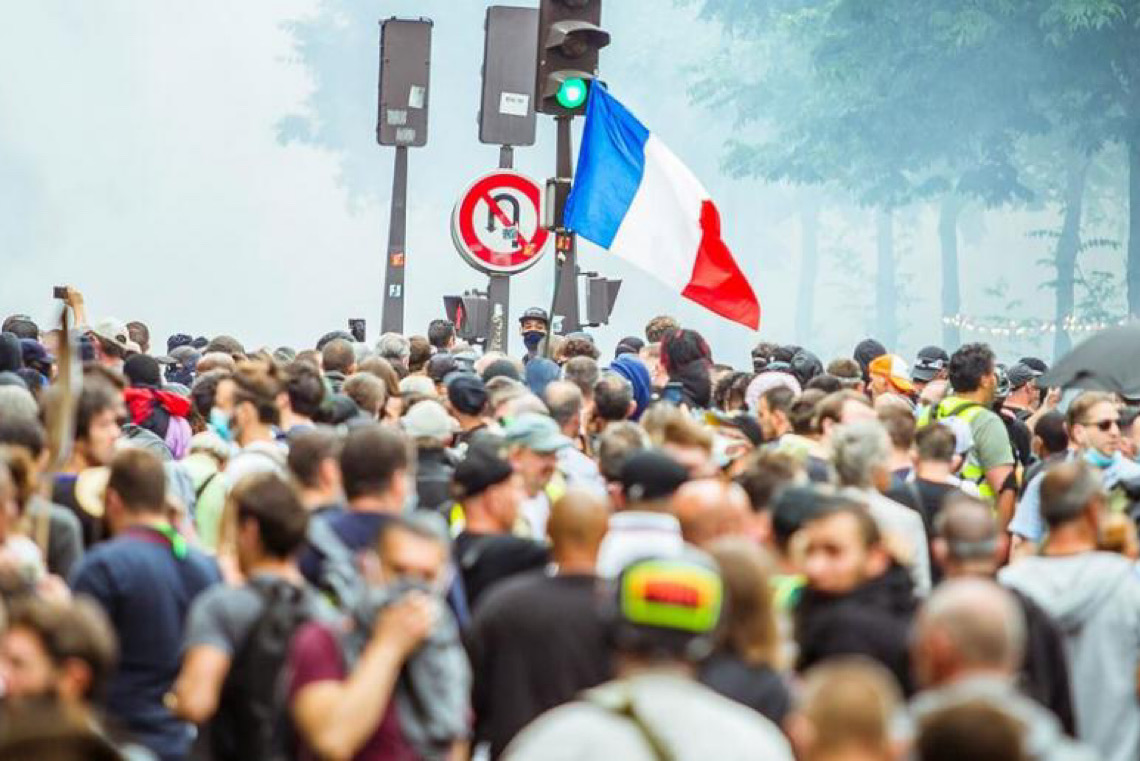 ONU desencoraja violência das manifestações e repressão em protestos estudantis na Europa