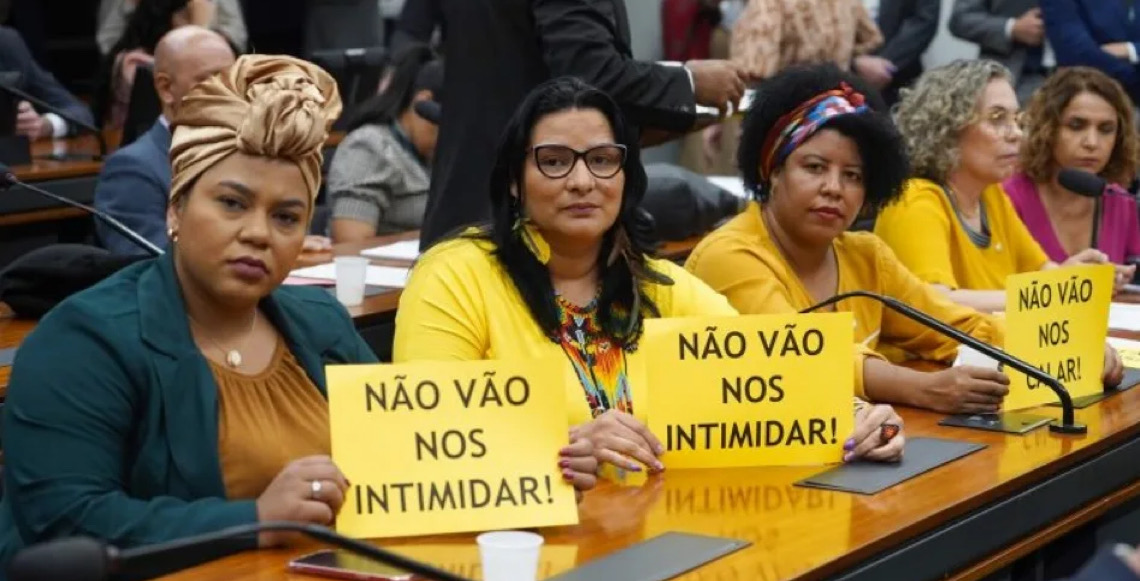 Em nome da Ku Klux Klan, o racismo volta a ser método de intimidação política