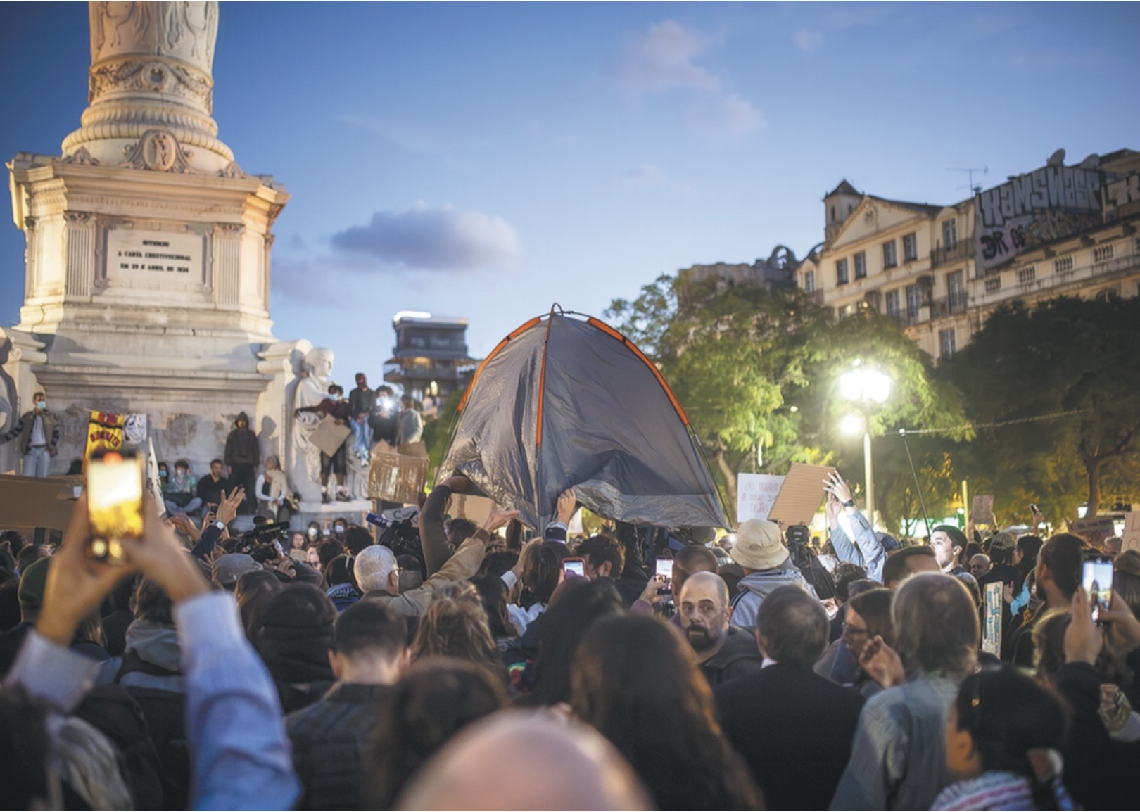 Agitação em Portugal,  contra o agravamento da crise habitacional reflete protestos pela Europa