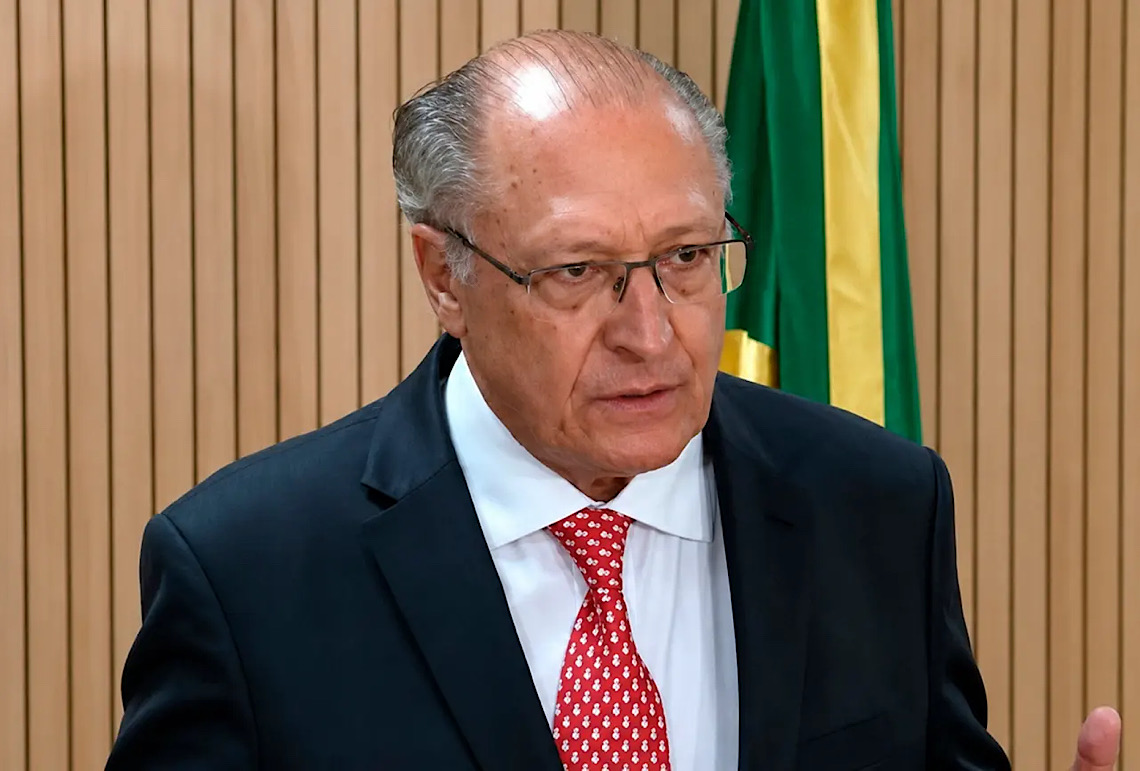 Alckmin defende legitimidade da eleição brasileira e diz que fala de Trump sobre fraude é “totalmente equivocada”