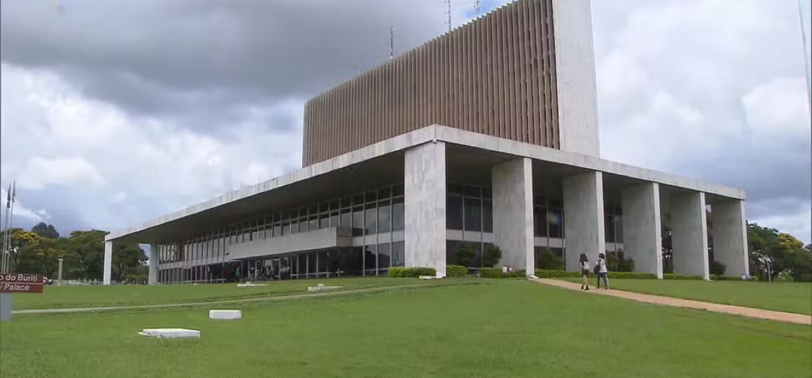 Dia do servidor no Distrito Federal: Ponto facultativo é alterado para 30 de outubro