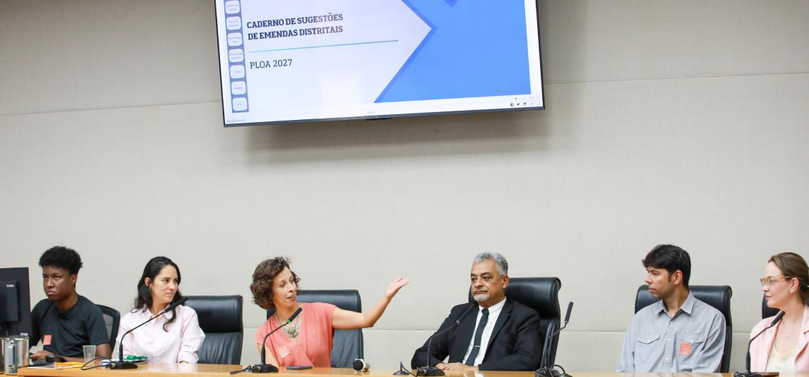 Governo do DF apresenta à Câmara Legislativa caderno de sugestões de emendas para 2027
