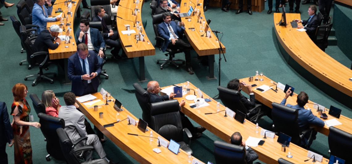 Câmara Legislativa do DF aprova regra que permite reeleição da Mesa Diretora na troca de legislaturas