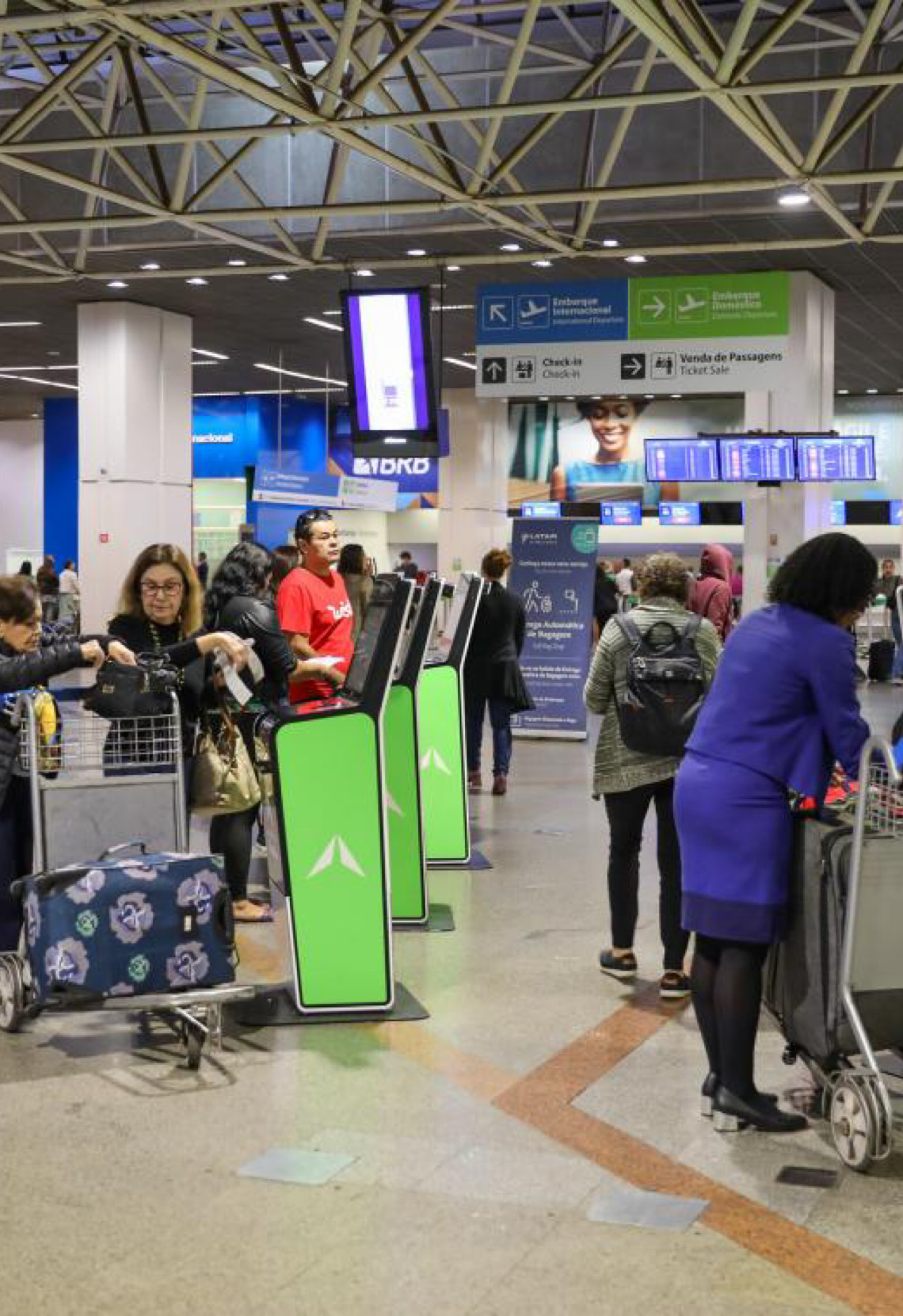 Feriado de Finados: 107 mil passageiros devem passar pelos aeroportos da Infraero