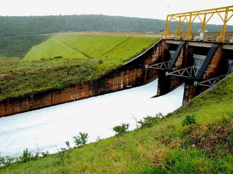 Resultado de imagem para CEB vai abrir comportas da barragem do Paranoá
