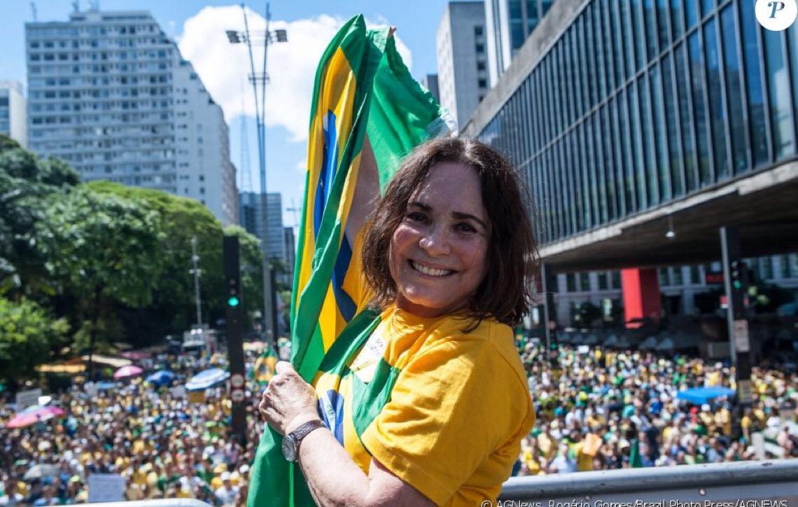 Garota Salto Alto & Cia