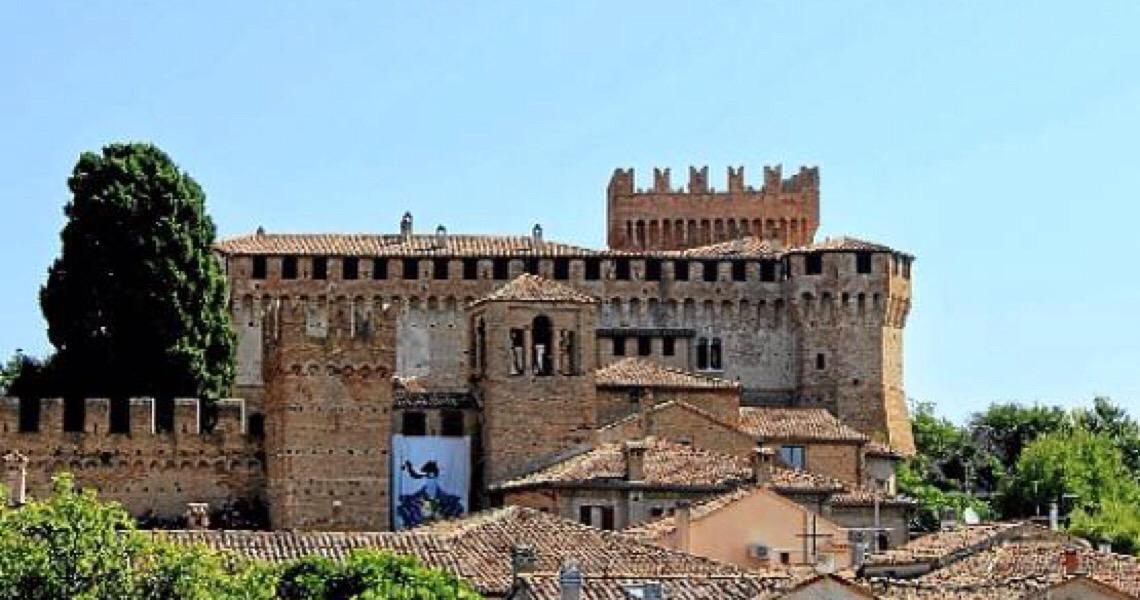 Itália medieval. Paisagens seculares fazem o turista mergulhar em mundos encantados