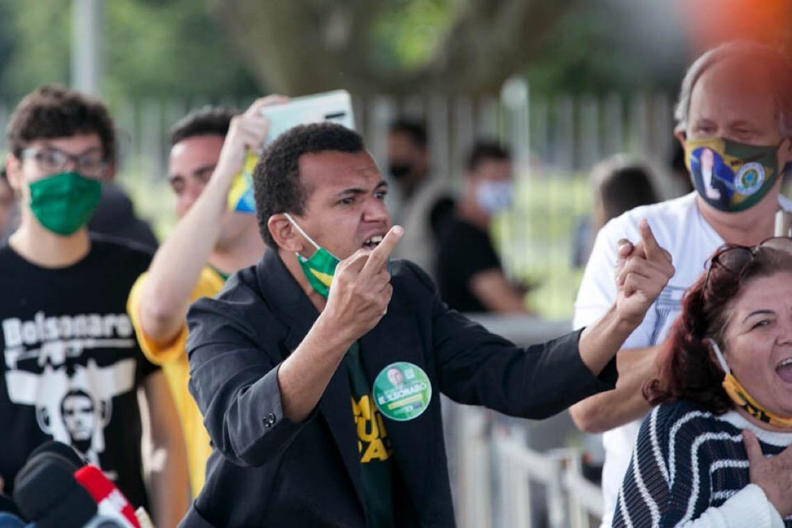 ContextoExato - Metrópoles suspende cobertura no Alvorada por ...