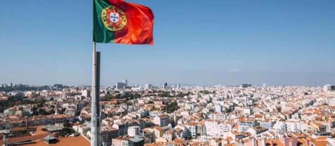 População estrangeira em Portugal aumenta 40% em 10 anos, diz INE