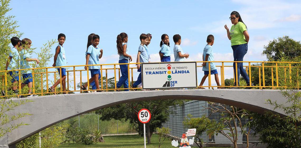 Transitolândia inicia temporada de atividades com teatro educativo para as crianças
