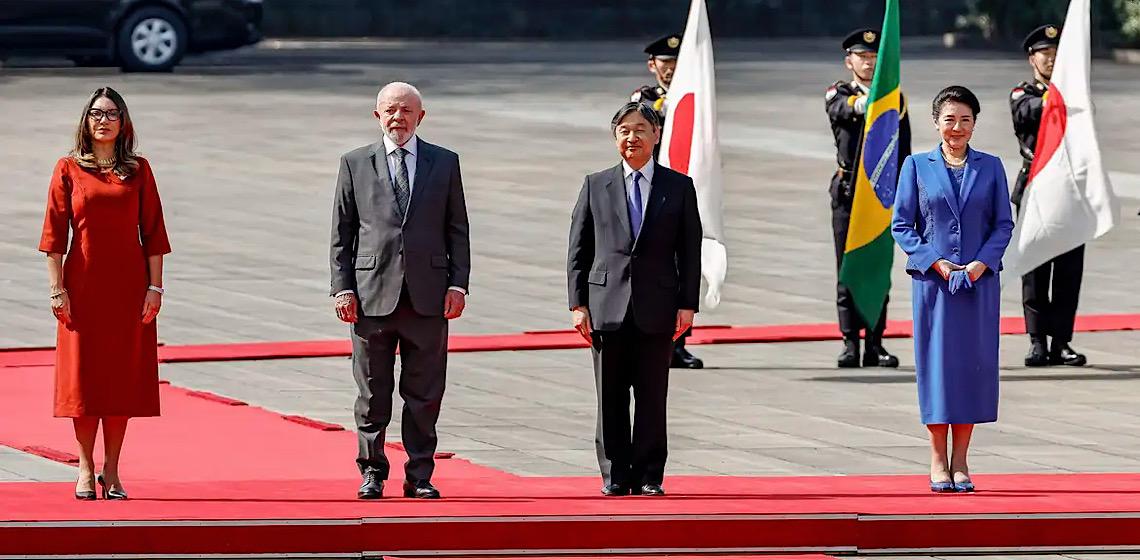 Presidente Lula e Janja são recebidos por casal imperial do Japão 