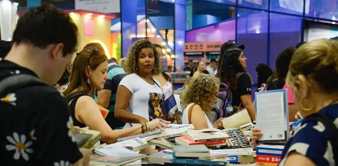 Capital Mundial do Livro, Rio receberá acervo selecionado pela CPLP 