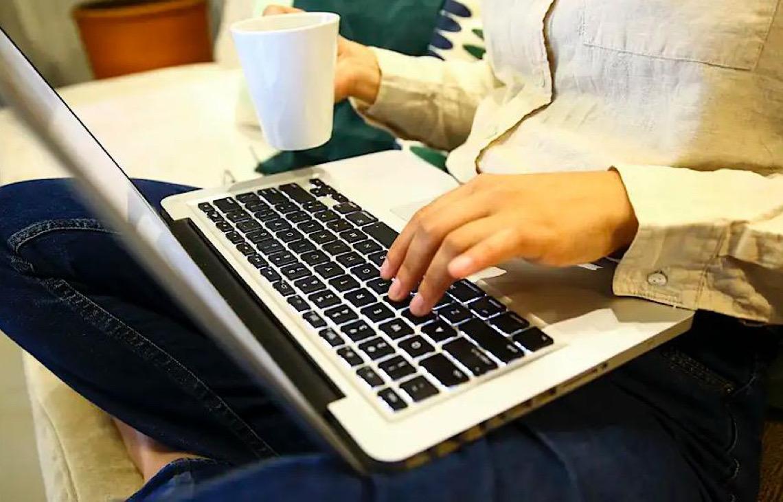 Golpes no Dia das Mães: veja como se proteger nas compras online 