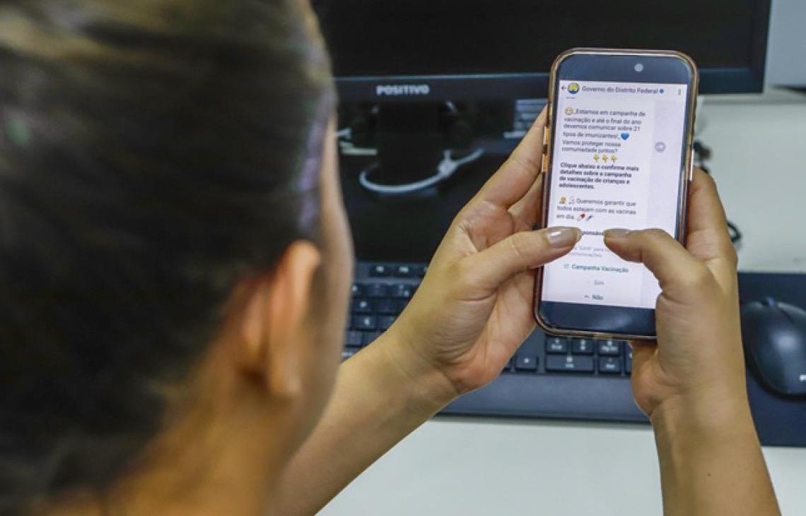 Secretaria de Saúde já enviou 130 mil mensagens para incentivar vacinação contra HPV em jovens