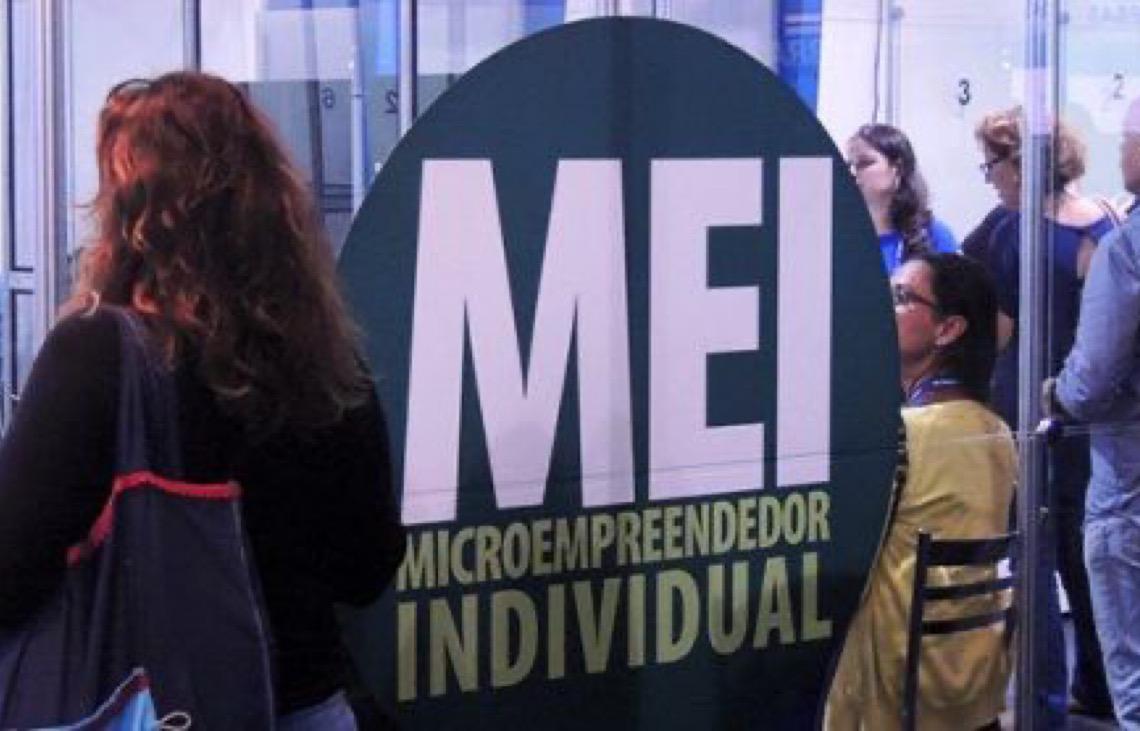Golpistas usam suposta dívida de MEI para realizar fraudes; veja como evitar