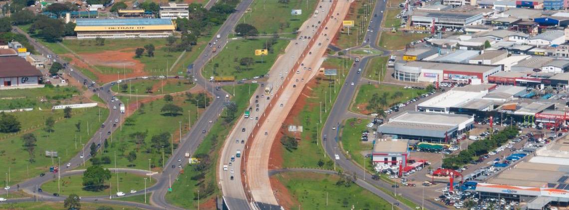 Uso das faixas reversíveis do Distrito Federal é tema de pesquisa científica