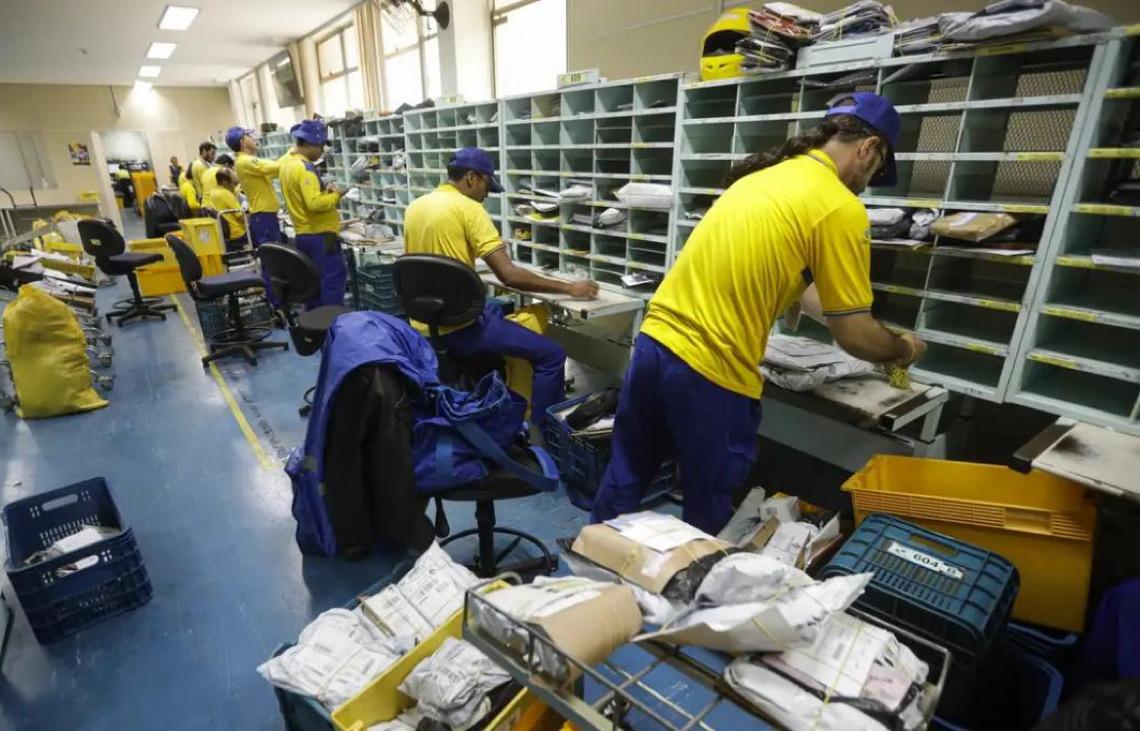 Empregados dos Correios pedem diálogo sobre medidas para reduzir despesas