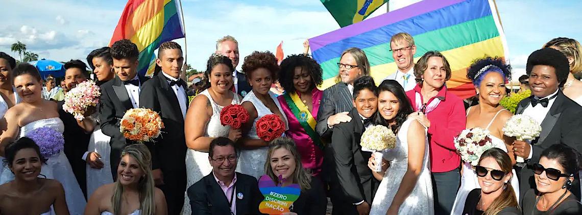 Casamento entre mulheres cresce 5,9% e é recorde em 2023, mostra IBGE