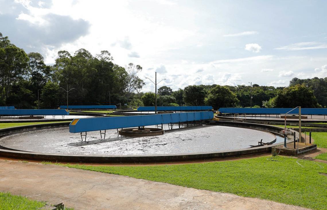 Como o tratamento de esgoto no DF é referência nacional e garante segurança ambiental
