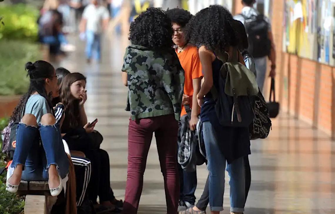 Ações afirmativas mudaram “cara da universidade no Brasil”, diz estudo 