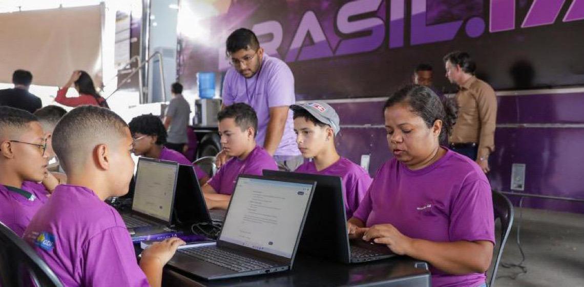 Projeto Brasíl.IA oferece 800 vagas para cursos de tecnologia em quatro cidades