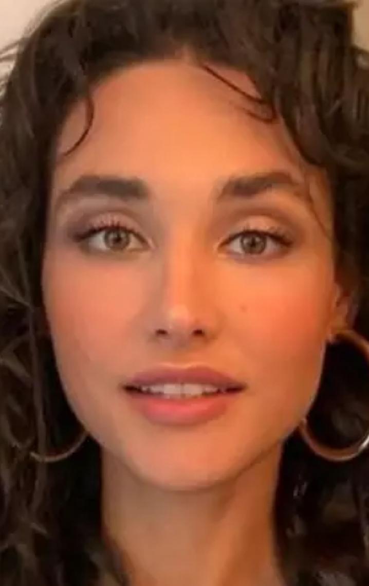 Débora Nascimento diz ao vivo que é bissexual e surpreende