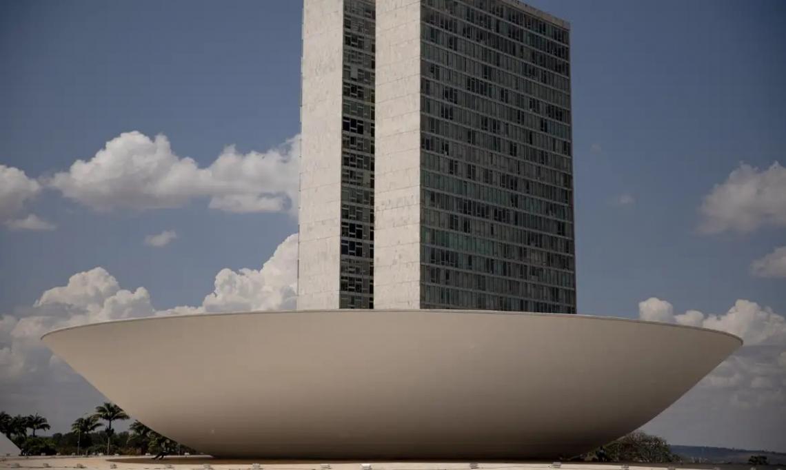 Câmara aumenta tempo mínimo para progressão de pena por homicídio