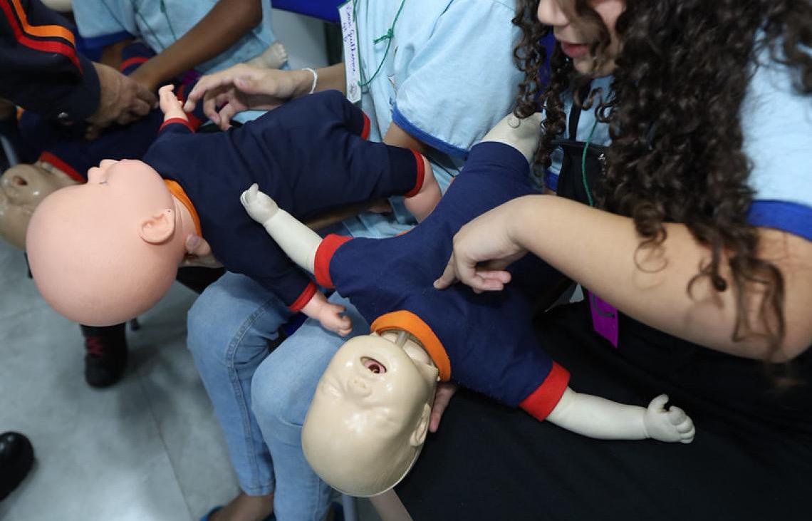 Projeto Samuzinho leva orientações sobre primeiros-socorros às escolas do Distrito Federal