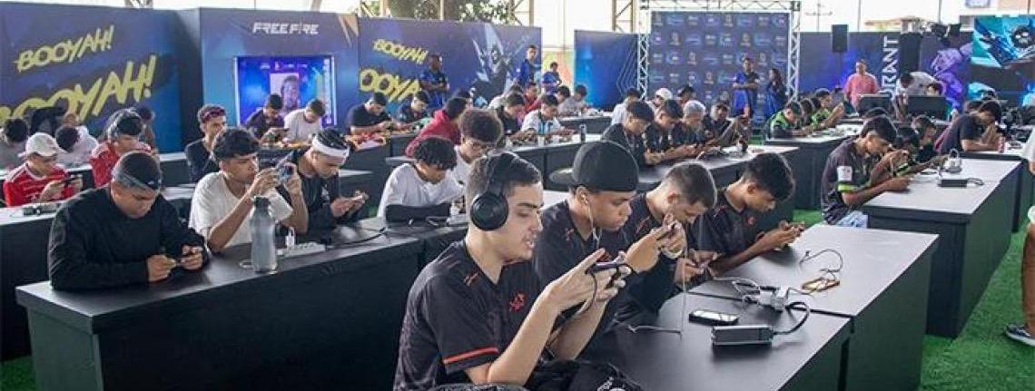 Cultura geek e esportes eletrônicos são destaques do e-Candangão 2025