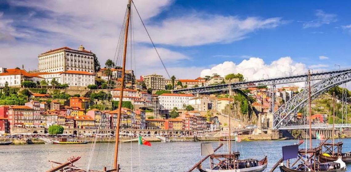 Portugal adia votação de pacote anti-imigração no Parlamento após polêmica