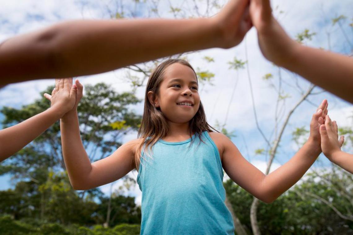 Alimentação, lazer e bem-estar emocional: saiba como cuidar da saúde das crianças durante o recesso escolar
