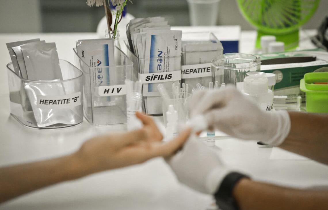 Brasil registra alta de 325% na taxa de incidência de hepatite A entre 2022 e 2024