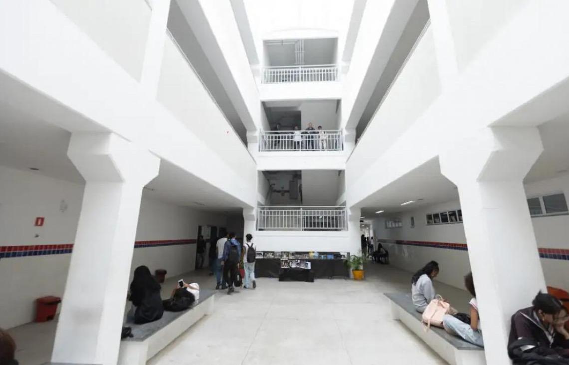 Escola em tempo integral deve ter jornada mínima de 35 horas semanais
