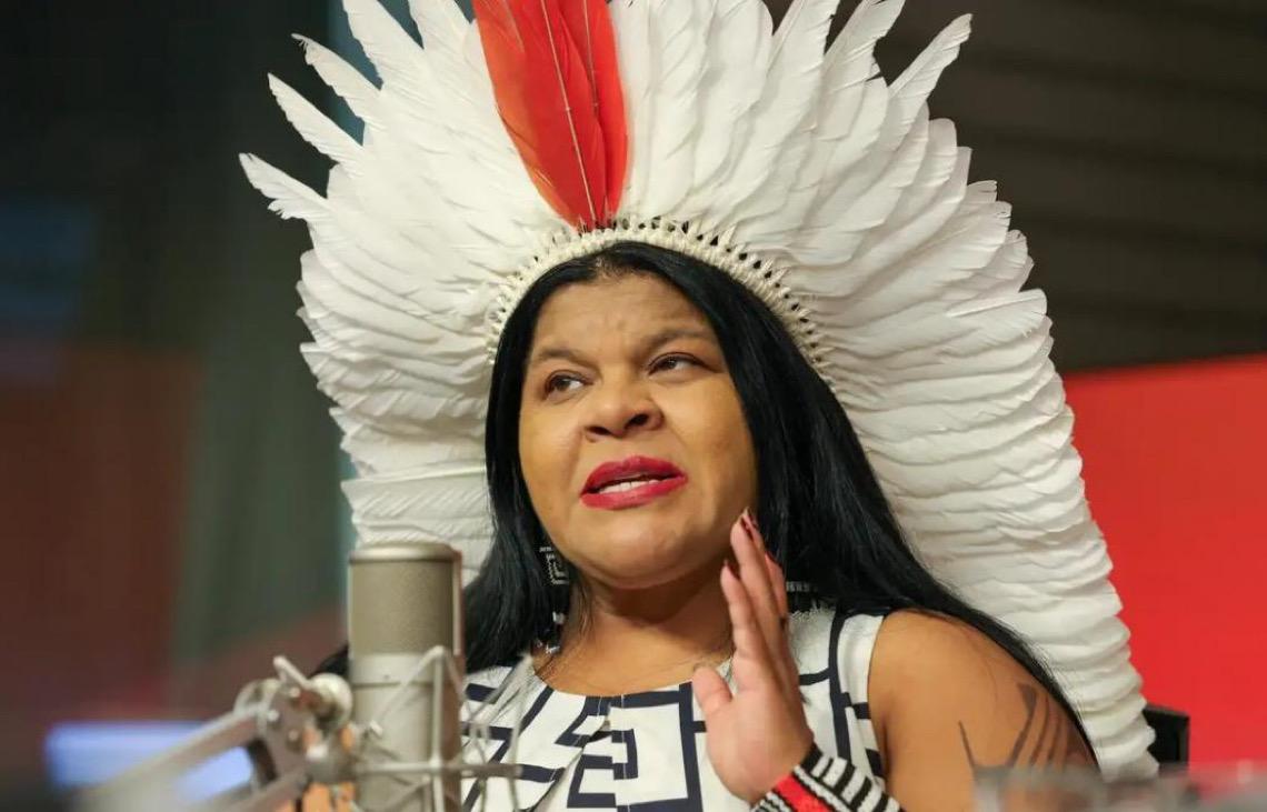 Ministra dos Povos Indígenas, Sônia Guajajara,  cobra de países desenvolvidos cumprimento do Acordo de Paris