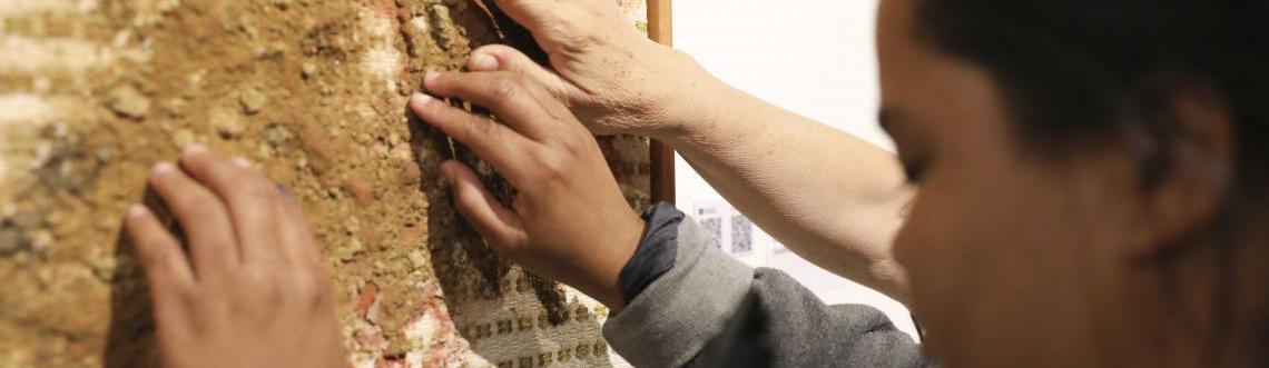 Museu Nacional da República recebe quadros táteis feitos em coautoria com deficientes visuais