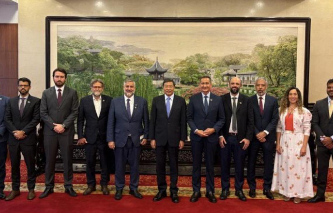 Missão brasileira na China tem reunião sobre cooperação financeira e gestão de riscos urbanos