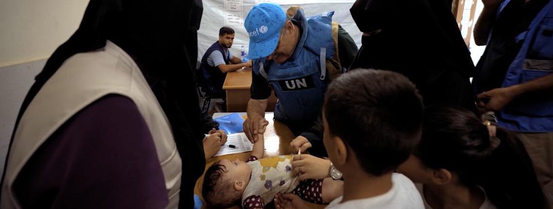 Médico aposentado compartilha motivação para salvar crianças em Gaza 