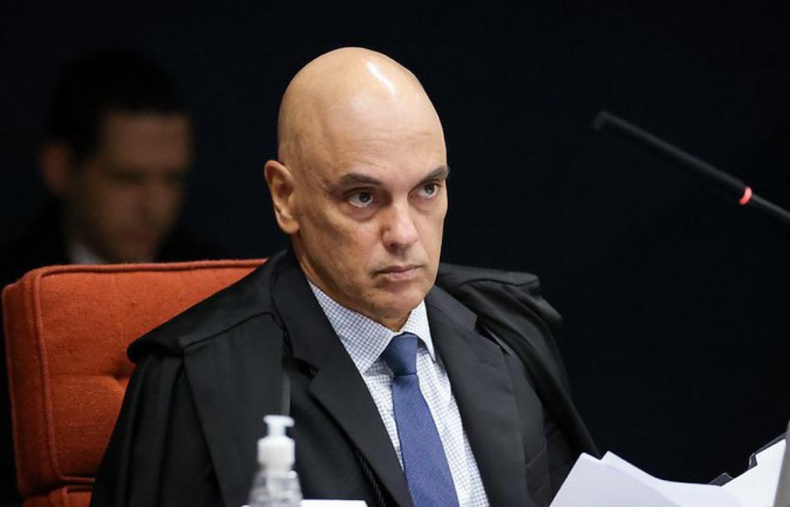 'Não há menor chance de recuar um milímetro', diz Moraes ao Washington Post